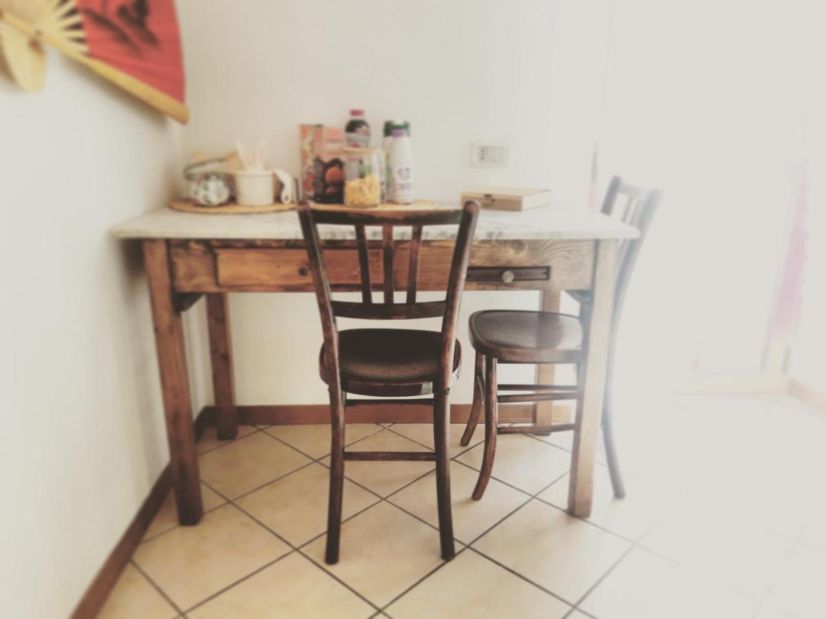 Mini Appartamento "Il Nido Del Picchio" Ascoli Piceno Buitenkant foto