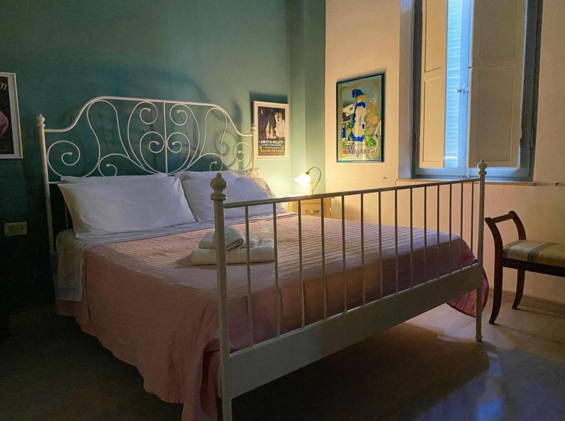 Mini Appartamento "Il Nido Del Picchio" Ascoli Piceno Buitenkant foto