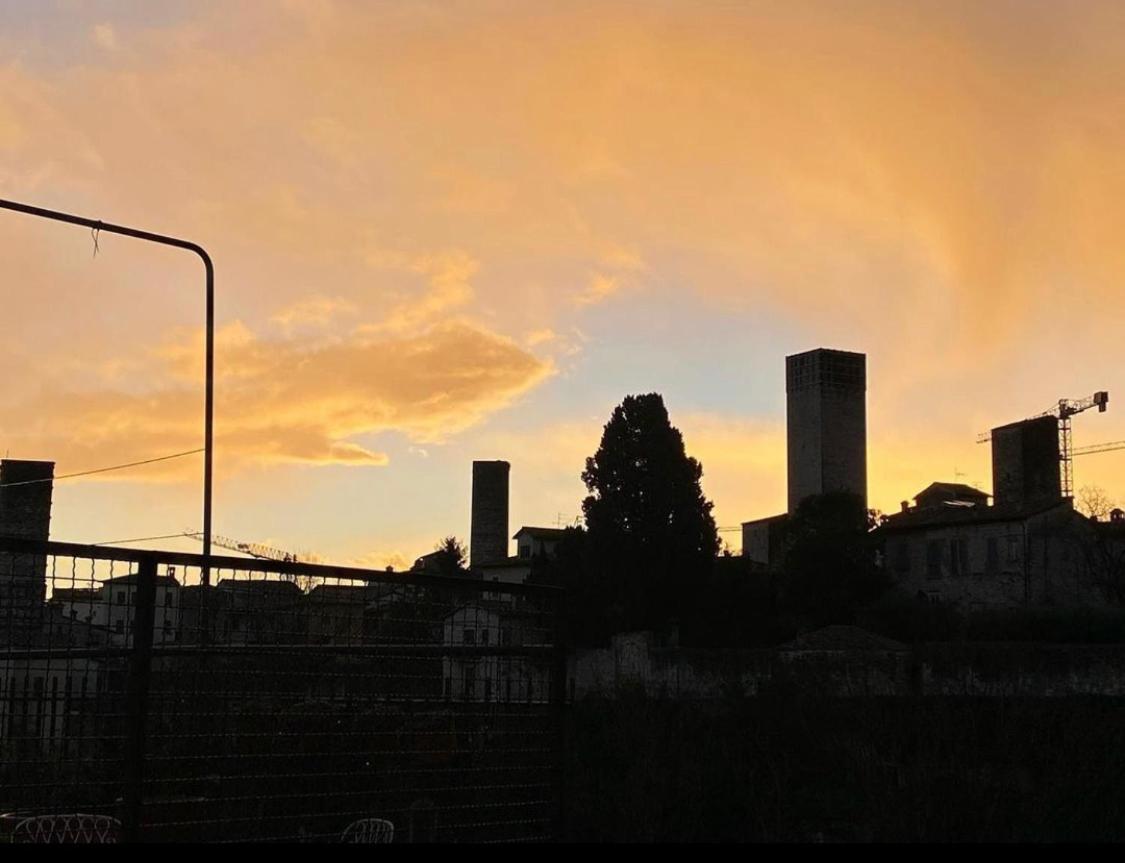 Mini Appartamento "Il Nido Del Picchio" Ascoli Piceno Buitenkant foto