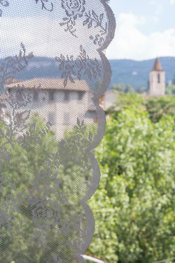 Mini Appartamento "Il Nido Del Picchio" Ascoli Piceno Buitenkant foto